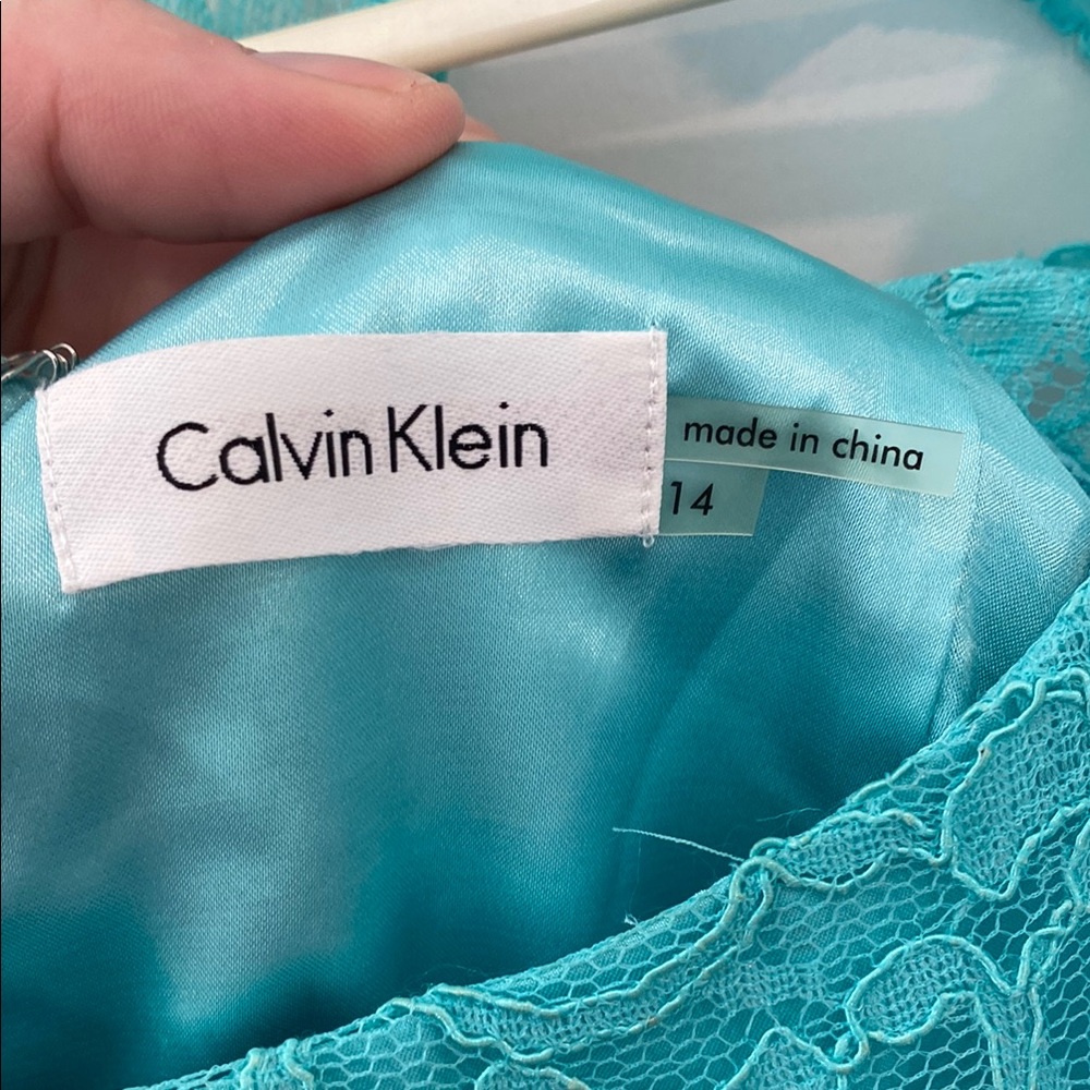 Calvin Klein turquoise lace dress - Picture 3 of 4